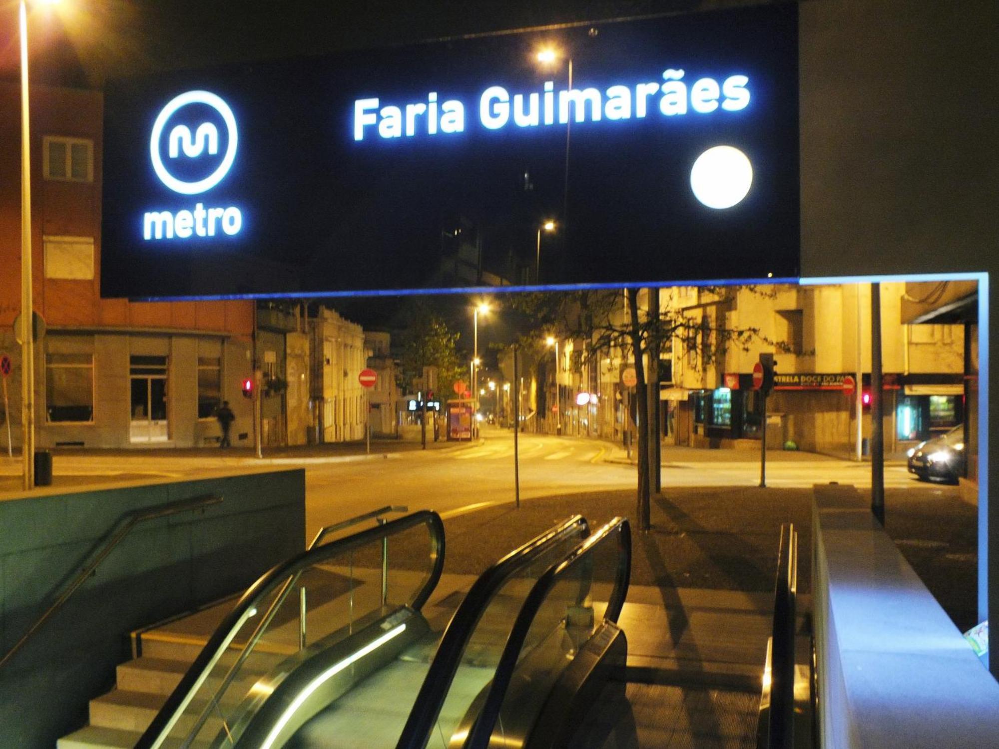 ホテル Faria Guimares Porto Centro エクステリア 写真